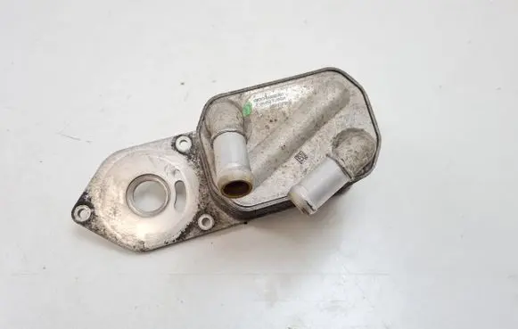 Engine oil radiator