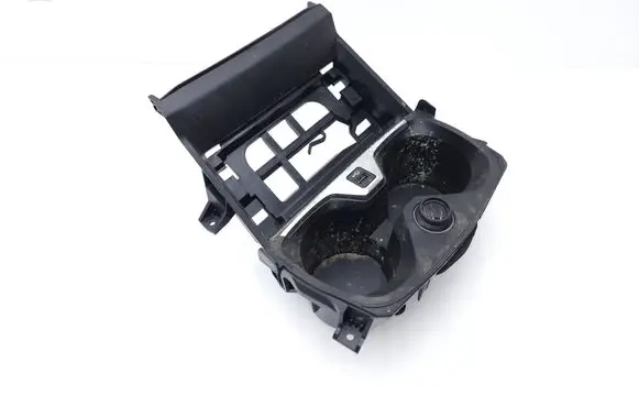 BMW 1 F40 Cup holder front 6834298 F10053A 6102020727