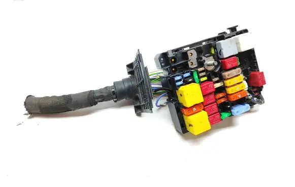 Peugeot 3008 II Fuse box set 9804848480