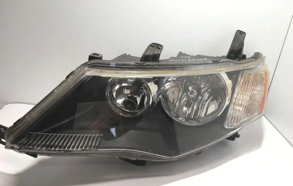 Mitsubishi Outlander Headlight/headlamp P5584