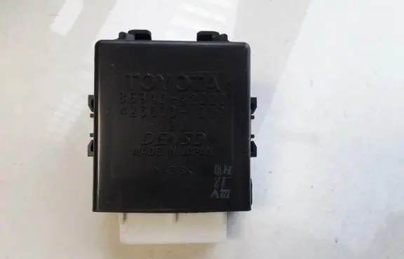 Toyota RAV 4 (XA30) Other control units/modules 8594042020 85940-42020