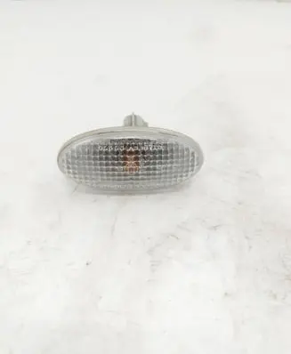 Mazda 6 Front fender indicator light