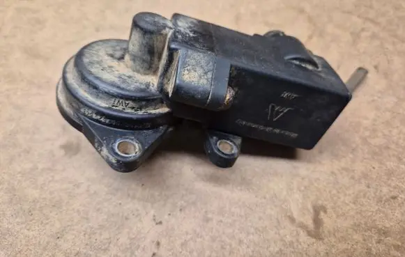 Volkswagen Golf II Rear gearbox reducer/haldex oil pump 009525644 009525643