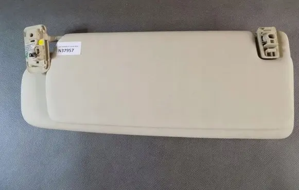 Volkswagen Touareg II Sun visor 7P0857551