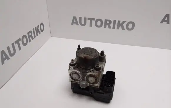 Toyota Yaris ABS Pump 4451052460 8954152400