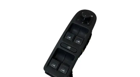 Volkswagen Golf VI Front door window switch trim 5K0867255A