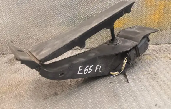 BMW 7 E65 E66 Accelerator throttle pedal 6766930