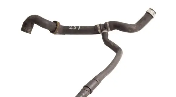 Mercedes-Benz R W251 Engine coolant pipe/hose 2028783 A2515002575