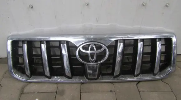 Toyota Land Cruiser (J200) Front bumper 53111-60500