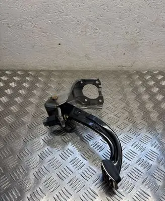 KIA Sportage Brake pedal 32800D9050 210617A0022