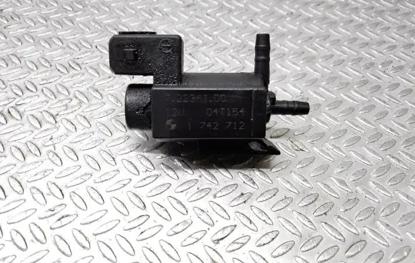 BMW 5 E60 E61 Turbo solenoid valve 72234100 1742712