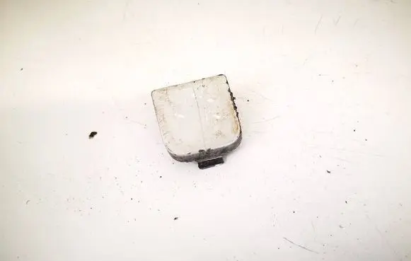 Rear bumper row hook cap/cover