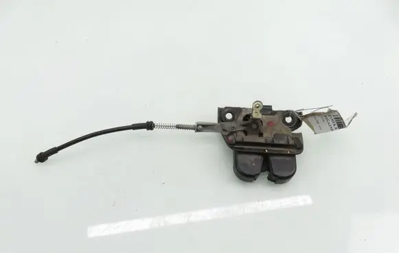 Audi A4 S4 B6 8E 8H Tailgate/trunk/boot lock/catch/latch 8E9827520