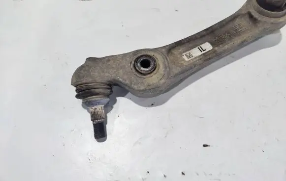 BMW 5 F10 F11 Front control arm EN608216 86233