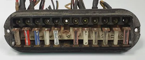 Mercedes-Benz COMPAKT W115 Fuse box set 0005459501