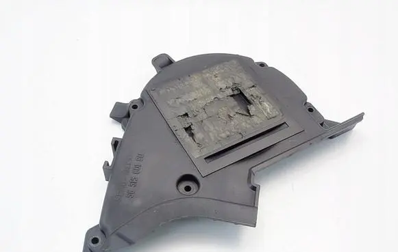 Ford Focus Timing belt guard (cover) 9651560180