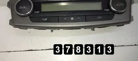 Toyota Avensis T270 Climate control unit 5590005470