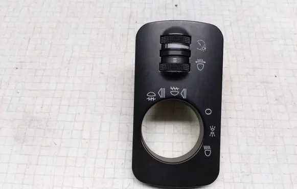 Volkswagen PASSAT B5.5 Headlight level height control switch