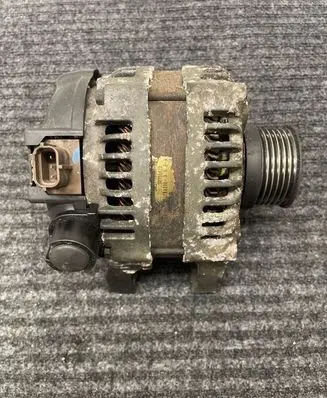 Volvo V50 Generator/alternator 30795423 104210352