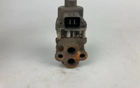 Subaru Legacy EGR valve