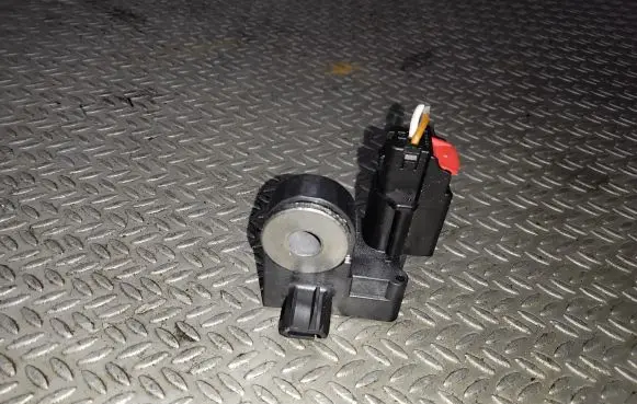 Mazda CX-7 Airbag deployment crash/impact sensor GP9A57KC0