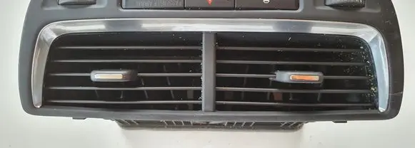 Opel Mokka Dash center air vent grill 95016183 95316391