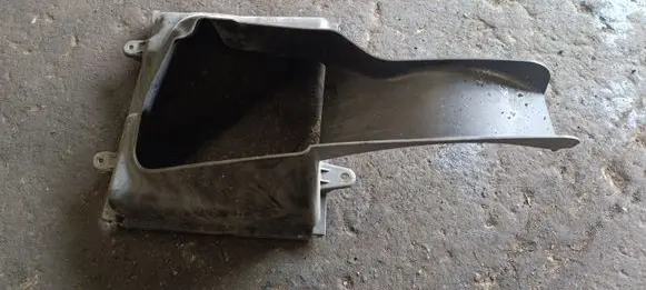 Maserati Ghibli Air intake duct part 670004139
