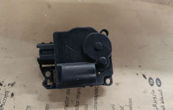 Maserati Ghibli Air flap motor/actuator 545250008