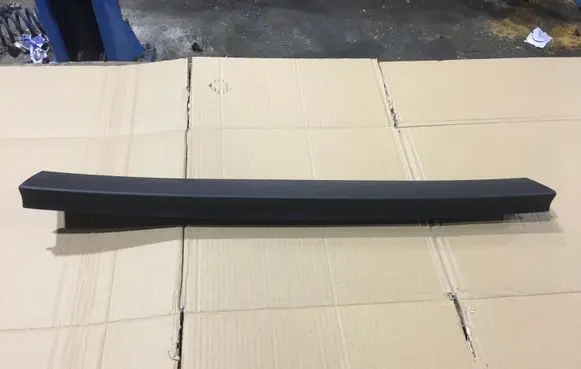 Volkswagen Tiguan Other trunk/boot trim element 5NA867707