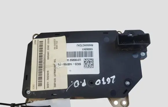 Jaguar XF X250 Seat control switch 9X2314B566