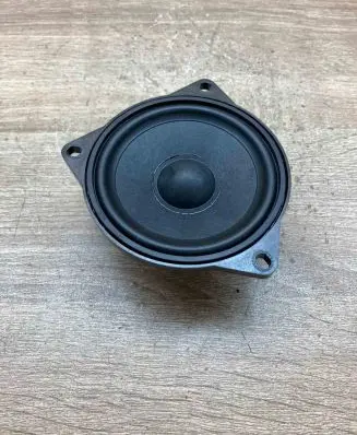 BMW X5 G05 Rear door speaker 2622517 18353410