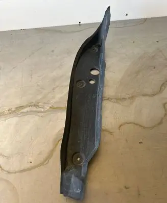 Mercedes-Benz E W238 Fender end trim A2388890100