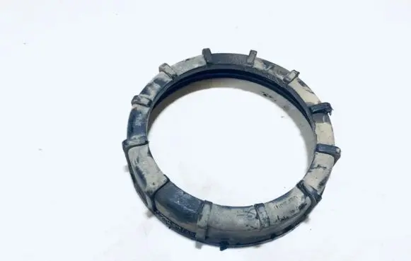 Volkswagen New Beetle In tank fuel pump screw locking ring/nut 321201375a