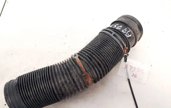 Skoda Octavia Mk1 (1U) Air intake hose/pipe 1j0129684c