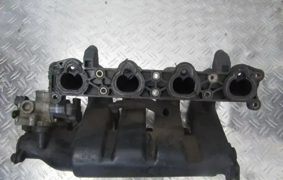 Chrysler Neon II Intake manifold 4556704