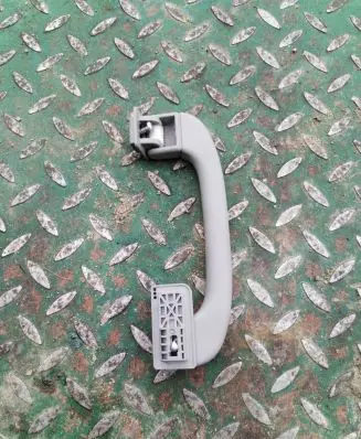 BMW 5 E60 E61 Rear interior roof grab handle 7033662