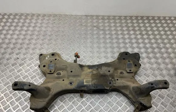 Hyundai i30 Front subframe 