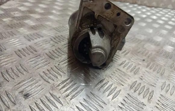 Peugeot 3008 I Starter motor 7550017 M000T32271