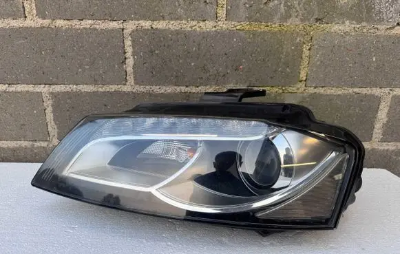 Audi A3 8Y Headlight/headlamp 8P0941003AR