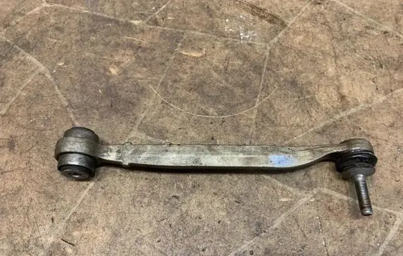 Mercedes-Benz SLK R172 Rear upper control arm/wishbone A2033500653