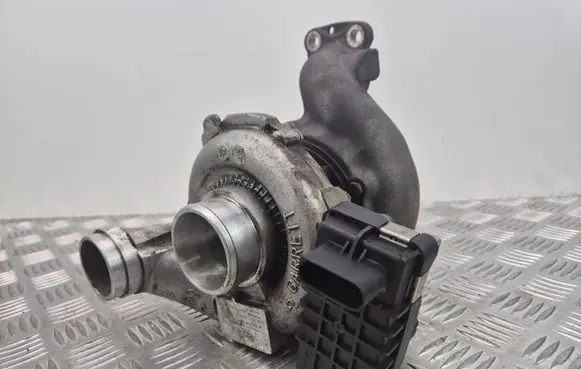 Mercedes-Benz E W211 Turbo A6420901480 7551534 A6420900480