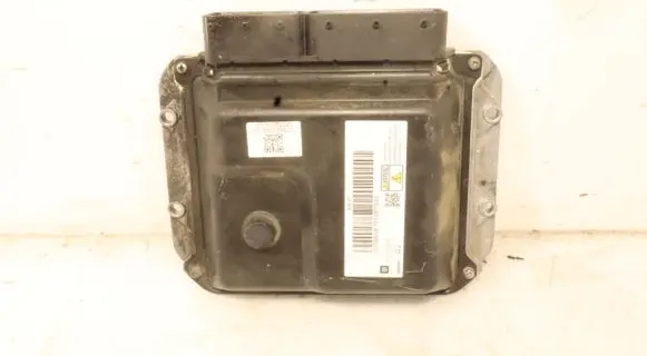 Opel Astra J Engine control unit/module ECU