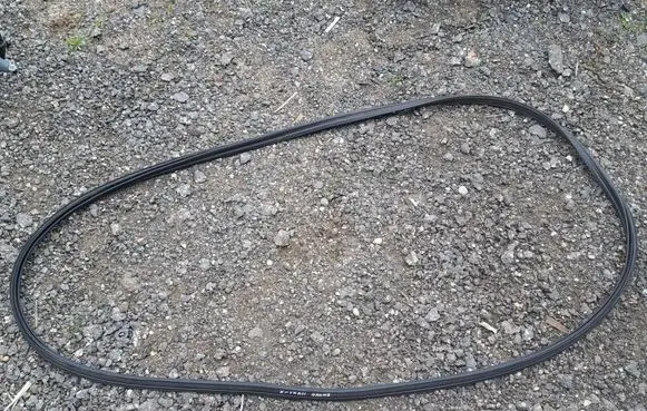 Nissan X-Trail T33 Trunk rubber seal (body) WDDW