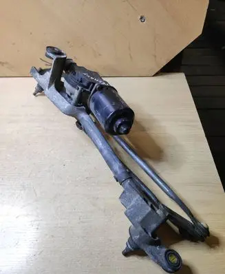 Mazda Premacy Front wiper linkage and motor 8492003121