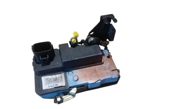 Volvo XC90 Front door lock 30699748