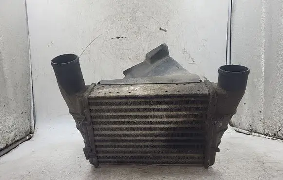 Audi A4 S4 B5 8D Intercooler radiator 