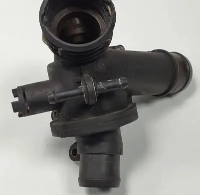 Mercedes-Benz GLK (X204) Thermostat housing A6512000615