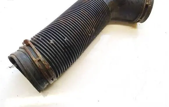 Volkswagen Golf III Air intake hose/pipe 1h0129627ap