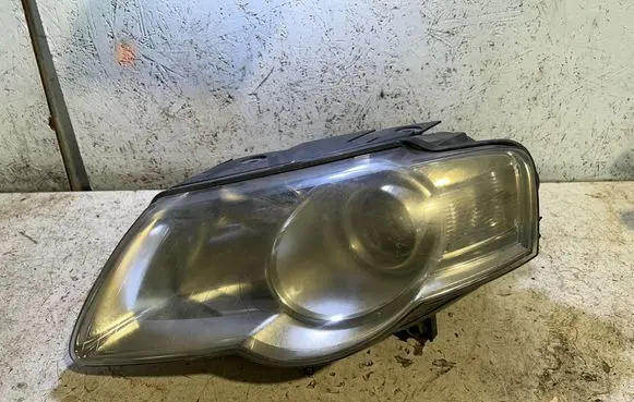 Volkswagen PASSAT B6 Headlight/headlamp 3C0941005Q 10224