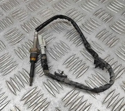 KIA Xceed Oil temperature sensor 392332U100